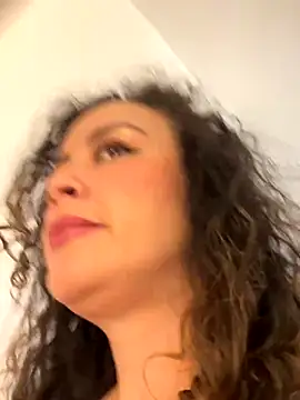 Snapshot of Elizabeth_Dupont chatting on September 29, 11:48 am Elizabeth Dupont online show from September 29, 11:48 am