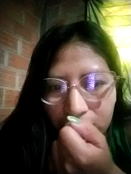 Snapshot of Miaa_Smiith_ chatting on October 20, 8:56 pm Miaa Smiith online show from October 20, 8:56 pm