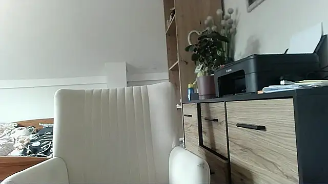 ReifeVenna online show from November 15, 10:16 am