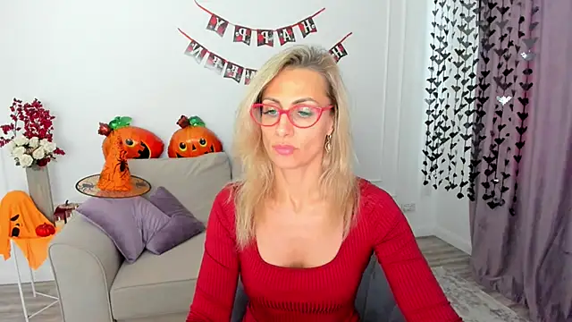 MuseOfStage online show from October 26, 11:27 am