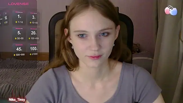 nika tinsy online show from November 7, 5:29 pm