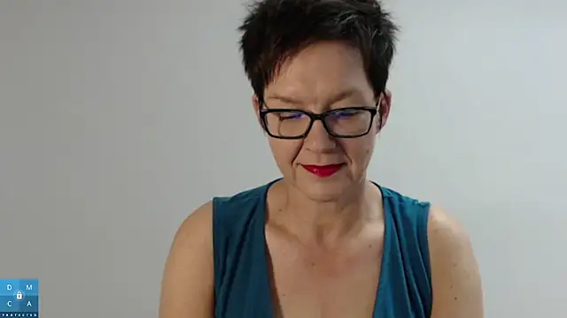 Sofie69Velvet online show from September 14, 5:49 am