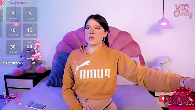 Alliemilky online show from February 13, 7:59 pm