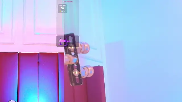 Luna monroe  online show from February 19, 5:01 pm