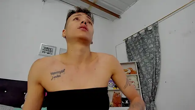 megan 100 online show from December 4, 5:03 pm