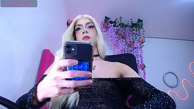 khalany hadid online show from November 25, 6:15 am