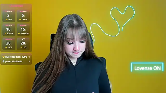 Snapshot of Evelina_GG chatting on October 23, 5:46 am Evelina GG online show from October 23, 5:46 am