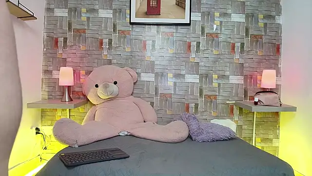 aaron antonella mds online show from September 20, 8:40 pm