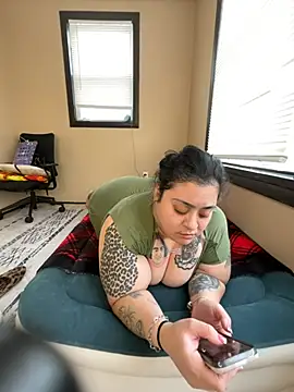 tillymarie34 online show from February 4, 5:38 pm