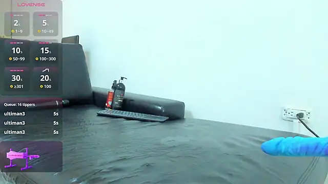 ElisabethMassey online show from September 20, 2:04 pm