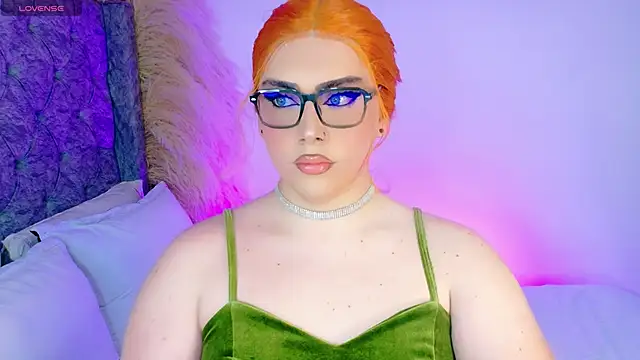 astridjonness online show from February 11, 1:31 am