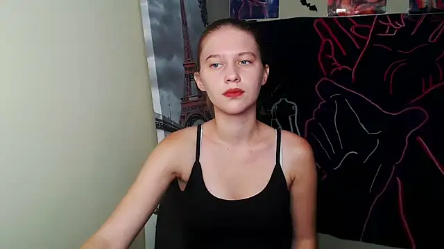 StellaCRL online show from October 2, 12:32 pm