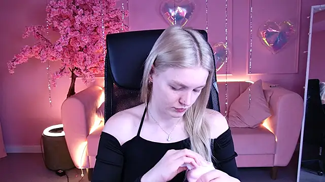 GraceGlamour online show from February 21, 5:08 am