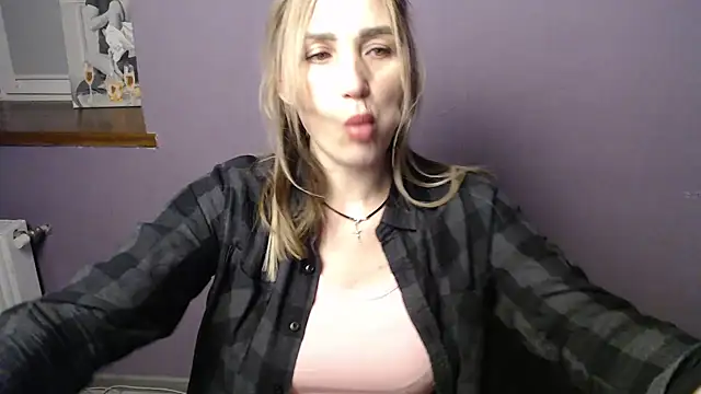  sexy lady online show from December 21, 6:12 pm