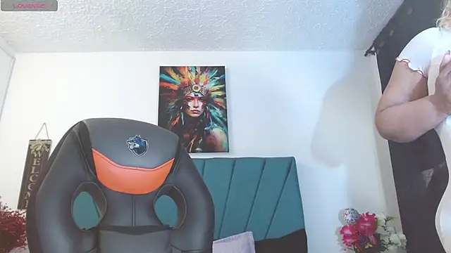 Dubraska1 online show from October 8, 8:35 pm