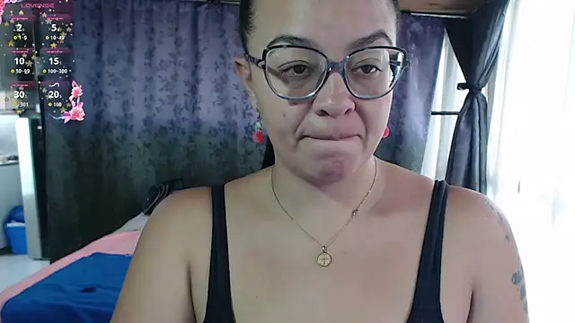 miia-big1boobs  online show from October 29, 9:06 pm