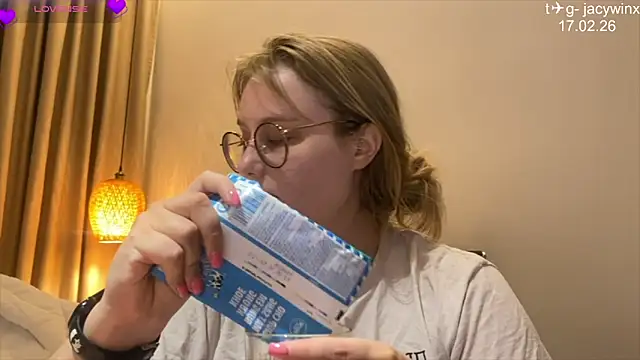 JacyWinslat online show from February 17, 12:37 pm