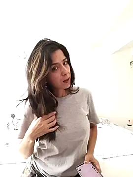 Snapshot of Sahana_Ashiika chatting on September 13, 2:36 pm Sahana Ashiika online show from September 13, 2:36 pm