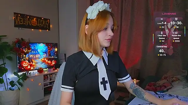 MaryRace online show from October 31, 12:09 pm