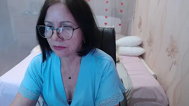 OlgaHottie online show from October 8, 1:21 am