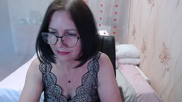 OlgaHottie online show from October 6, 1:00 am