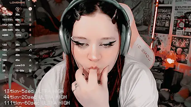 noori  hope online show from February 26, 10:53 pm