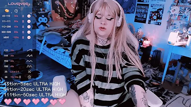 noori  hope online show from November 27, 12:24 am