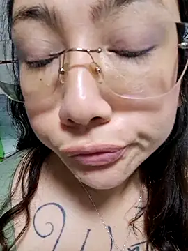 Mia Ruiz online show from October 30, 2:14 am