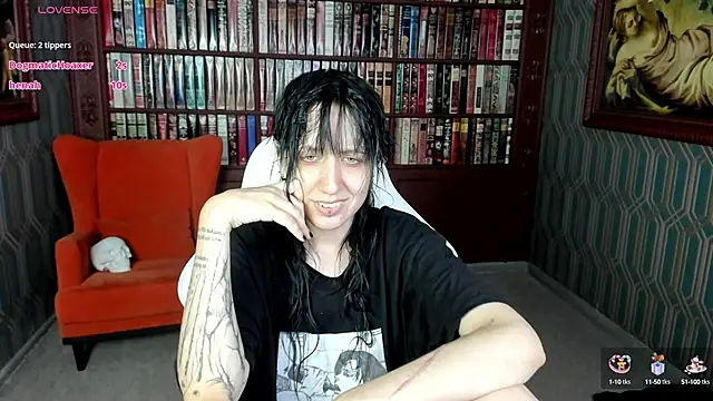 Medusa  Gorgona online show from September 9, 12:49 pm