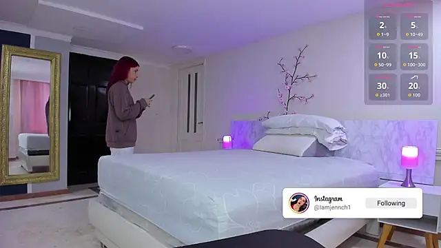 charolbruce 1 online show from October 27, 12:12 pm