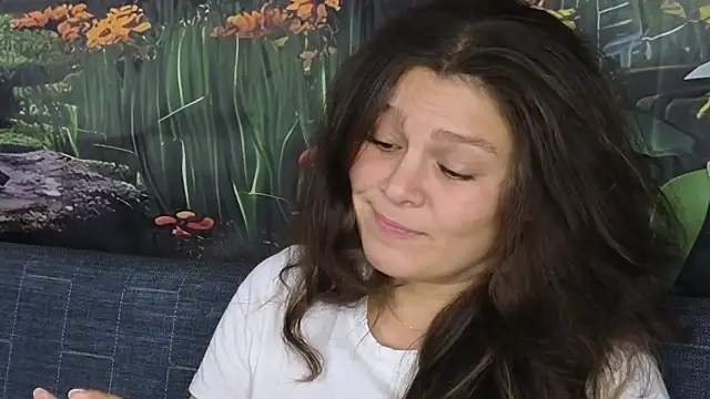 MadameDeFeu online show from October 6, 10:43 am