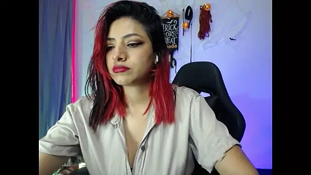 Snapshot of TAFITASLAVE chatting on October 28, 10:36 pm TAFITASLAVE online show from October 28, 10:36 pm