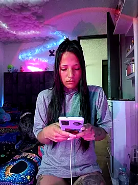 Wendy520squirt online show from September 22, 5:22 pm