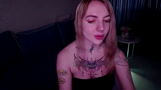 AnneTenet online show from October 10, 9:25 am