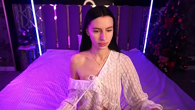 Snow WhiteeeX online show from January 13, 7:03 am