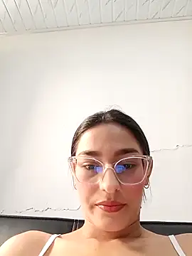 Ary-18 online show from October 9, 2:32 pm