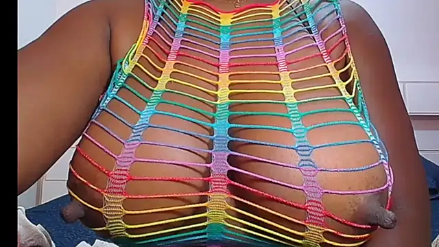 GREATNIPLES online show from October 6, 9:37 am