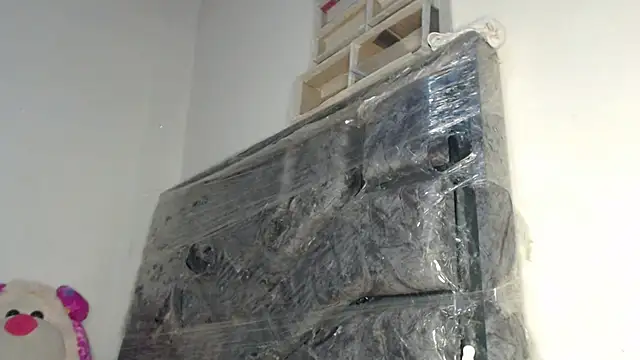 skinny sweet2411 online show from February 8, 1:42 am