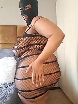 thicktash online show from October 24, 12:45 pm