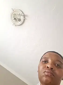 thicktash online show from November 6, 8:31 am