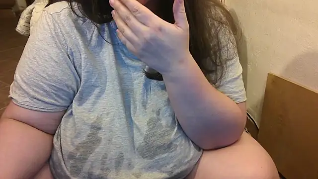 Maebi online show from September 28, 10:15 pm