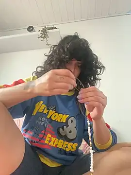 magalunabb online show from November 6, 11:27 am