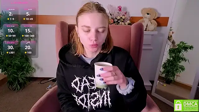 MirraBellanta online show from December 15, 10:26 pm