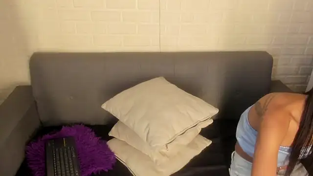 karina gomez 18 online show from December 14, 12:33 pm