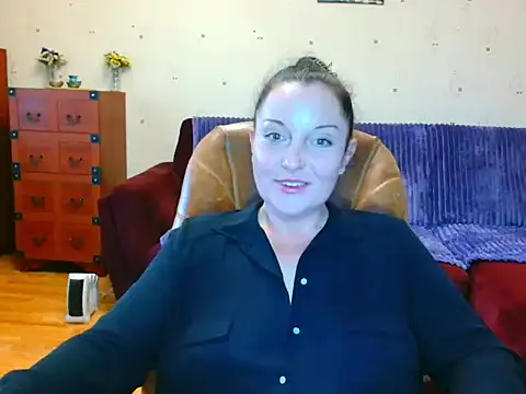 Alice3694 online show from November 2, 1:58 pm