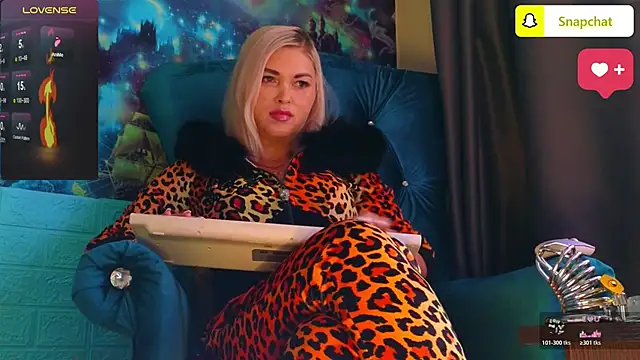 Snow Goddess online show from November 27, 4:15 am