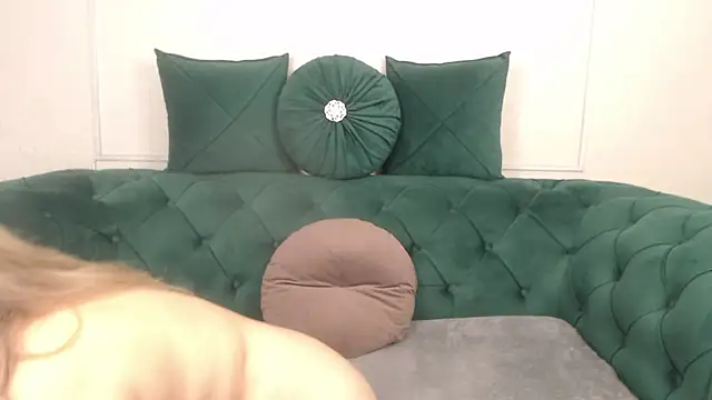 IvanaCharm online show from September 13, 4:09 am