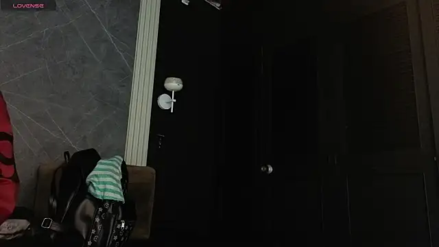 YummyDuooo online show from November 8, 11:48 am