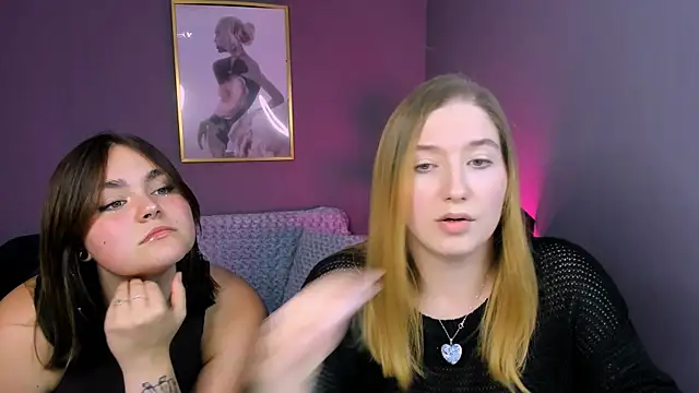 Snapshot of daisy_candy chatting on September 15, 7:54 pm daisy candy online show from September 15, 7:54 pm