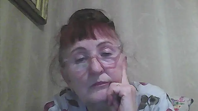 Snapshot of TanyaSweet634 chatting on October 22, 4:56 pm TanyaSweet634 online show from October 22, 4:56 pm